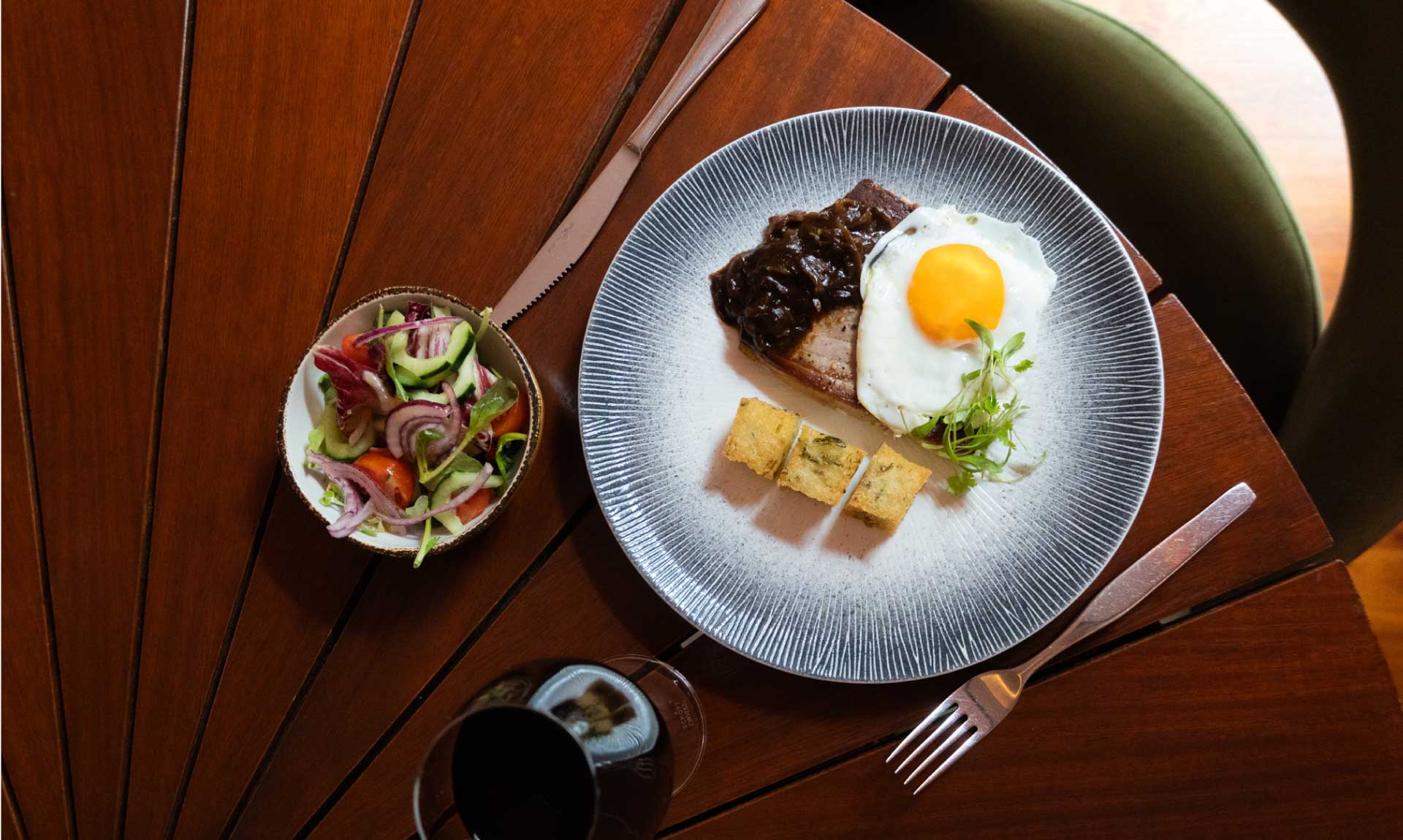 Restaurante Terreiro<br />
Ideial para famílias, com programa especial ao Domingo